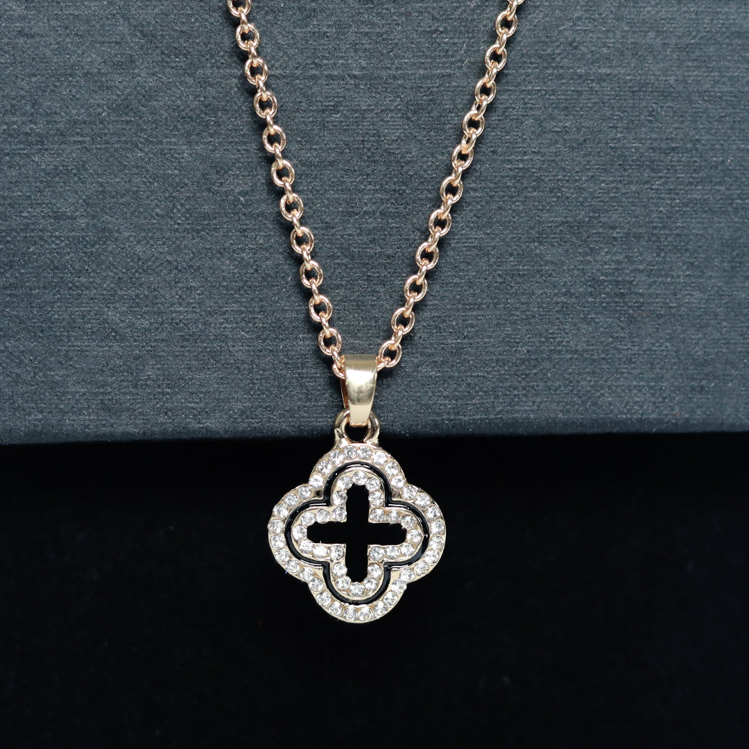 925 Sterling Silver Necklace with Cubic Zirconia Clover