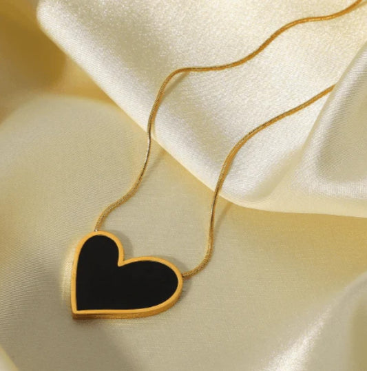 Black Heart - Necklace