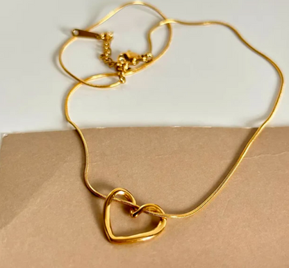 Heart Necklace golden