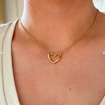 Heart Necklace golden